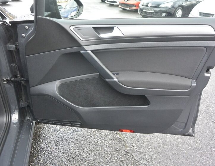 Volkswagen Golf Kombi 2,0 l 110 kw