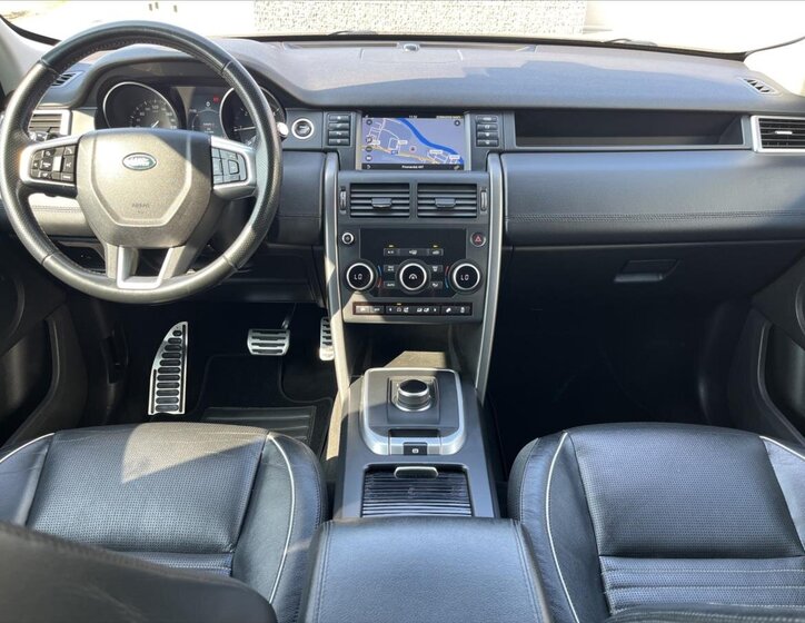 Land Rover Discovery Sport SUV / Terénní 2,0 l 110 kw