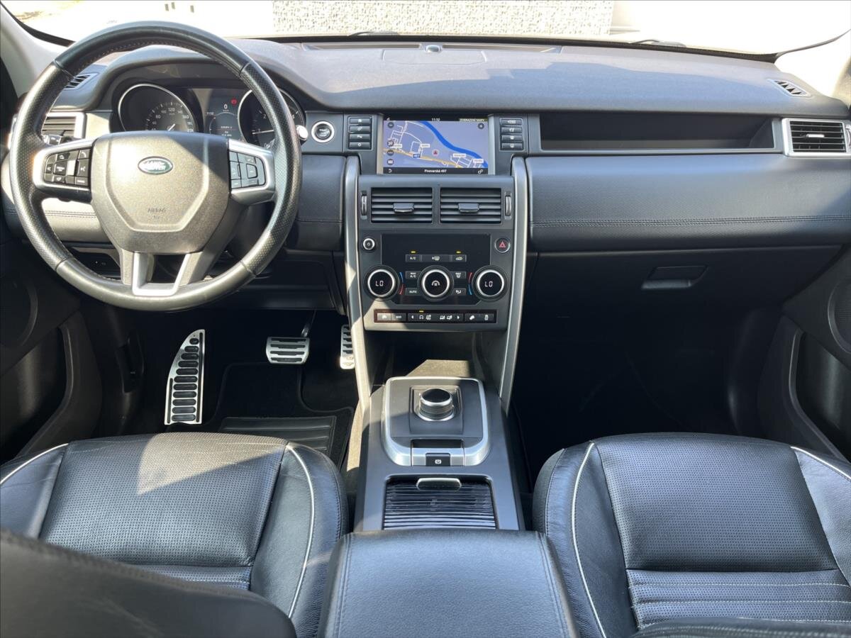 Land Rover Discovery Sport SUV / Terénní 2,0 l 110 kw