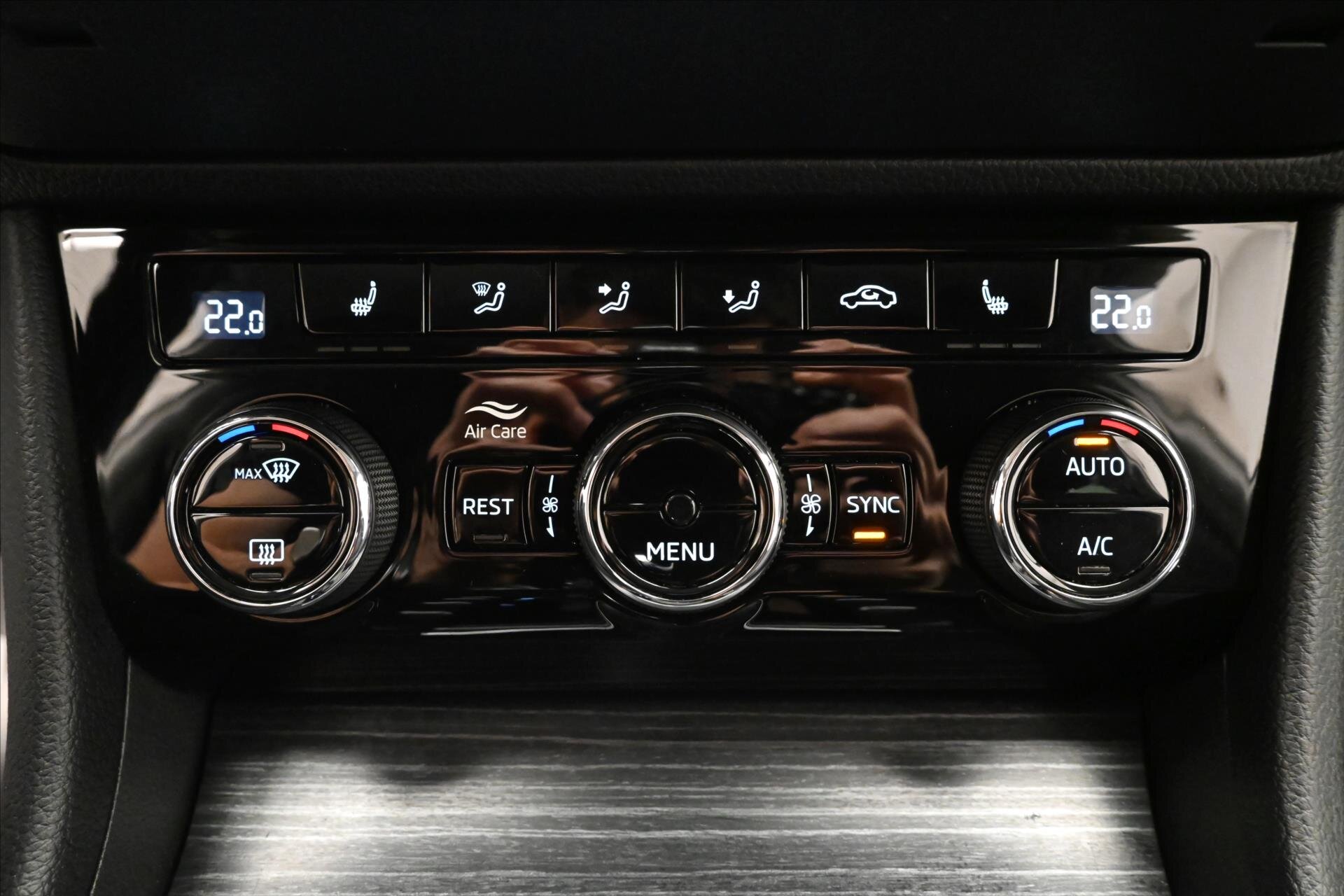 Škoda Superb Kombi 2,0 l 110 kw