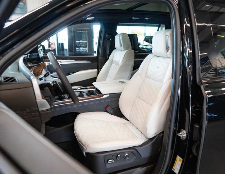 Cadillac Escalade 18