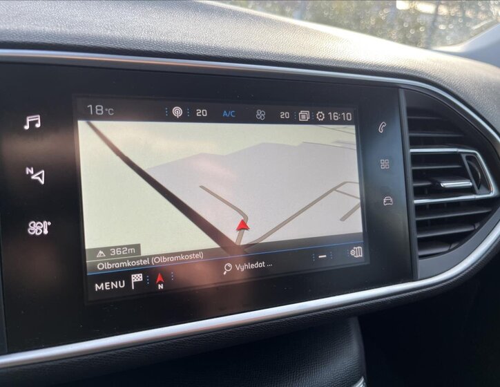 Peugeot 308 Kombi 1,5 l 96 kw