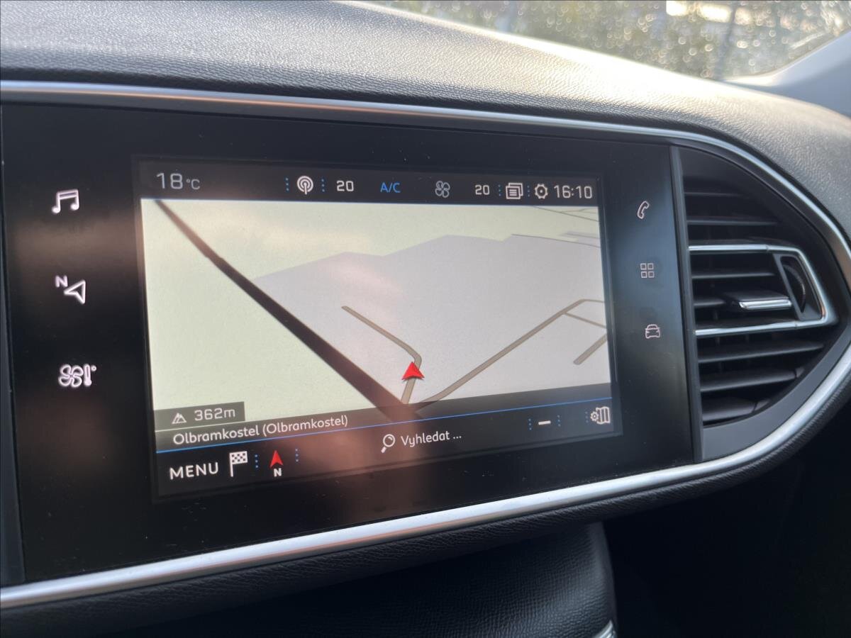 Peugeot 308 Kombi 1,5 l 96 kw