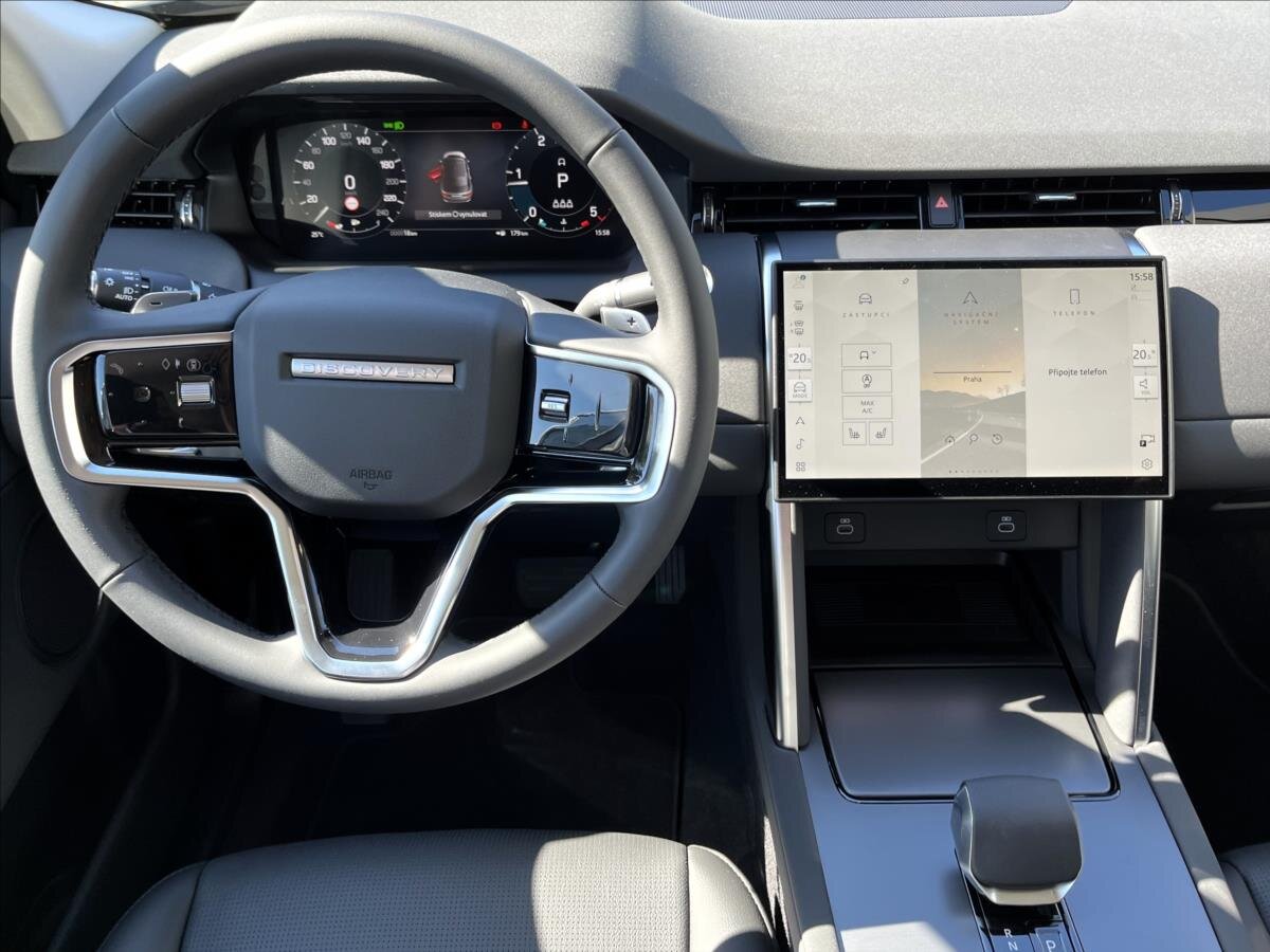 Land Rover Discovery Sport SUV / Terénní 2,0 l 120 kw