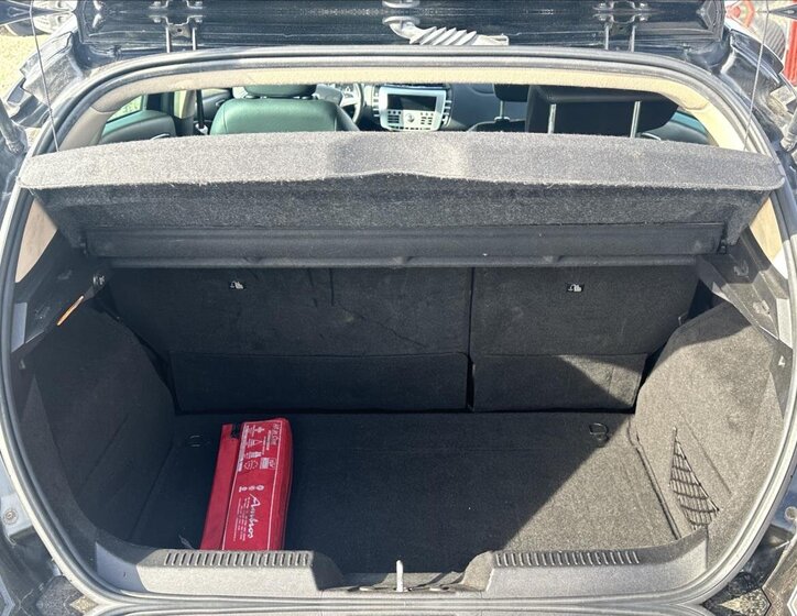 Lancia Delta Hatchback 1,4 l 88 kw