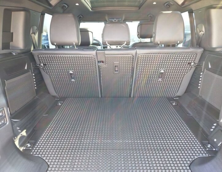 Land Rover Defender SUV / Terénní 3,0 l 258 kw