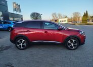 Peugeot 3008 SUV / Terénní 1,5 l 96 kw