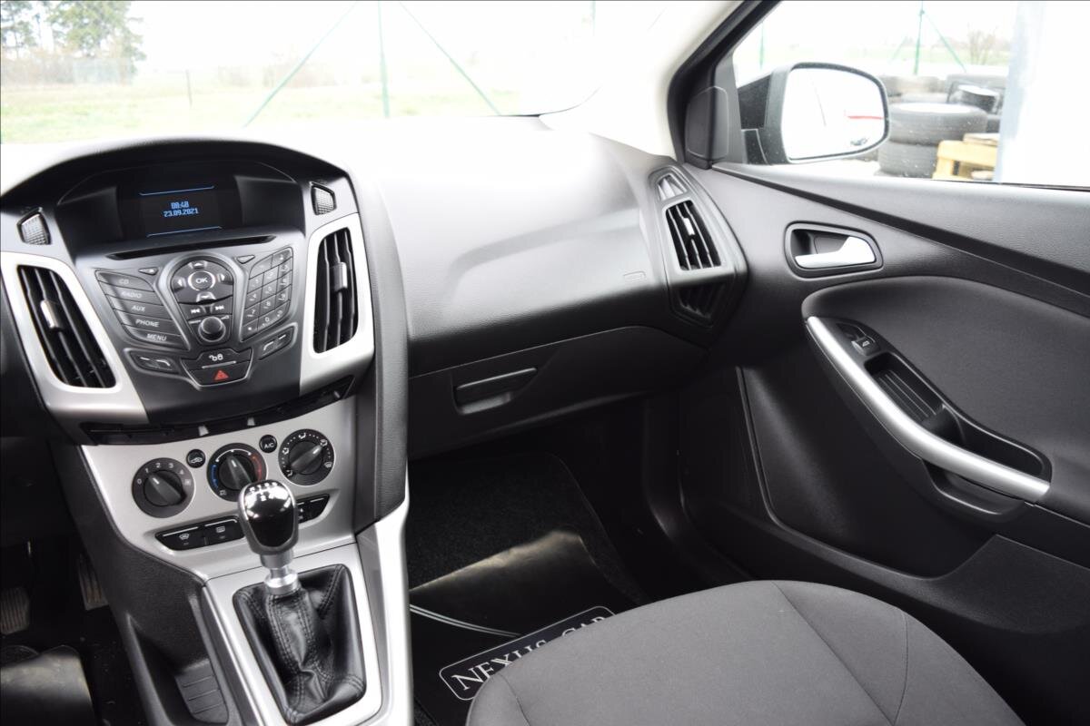 Ford Focus Kombi 998,0 92 kw