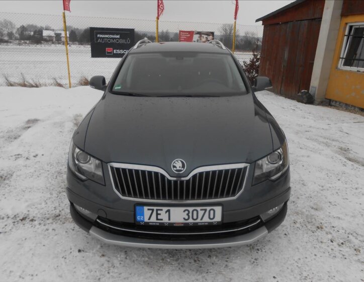 Škoda Superb Kombi 2,0 l 125 kw
