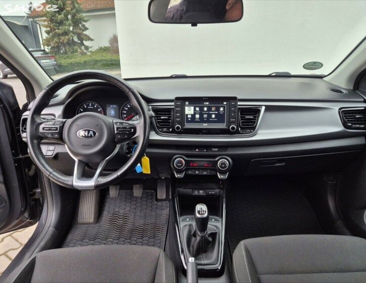 KIA Rio 5