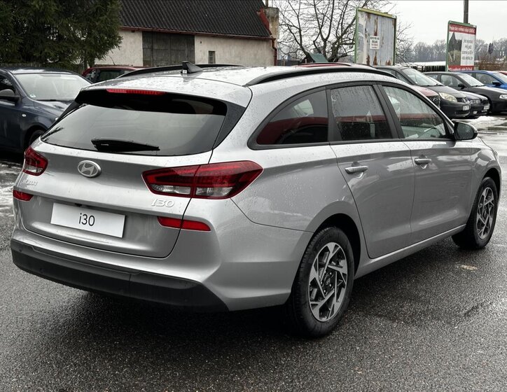 Hyundai i30 Kombi 1,5 l 70 kw