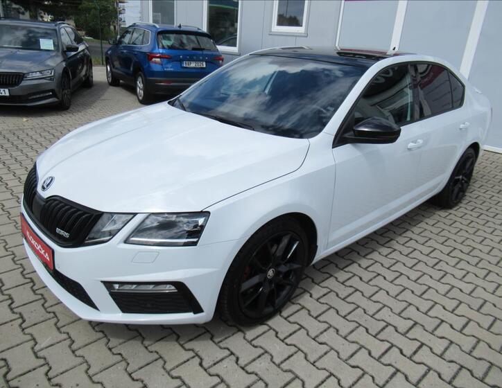 Škoda Octavia 1