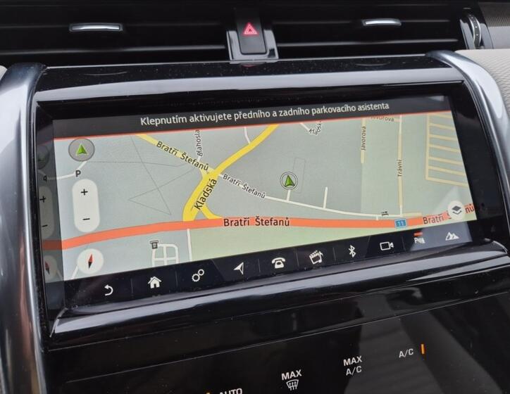 Land Rover Discovery Sport 16