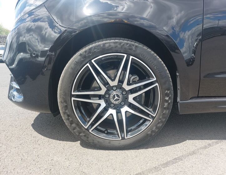 Mercedes-Benz Třídy V 26