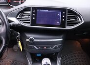 Peugeot 308 Kombi 1,2 l 96 kw