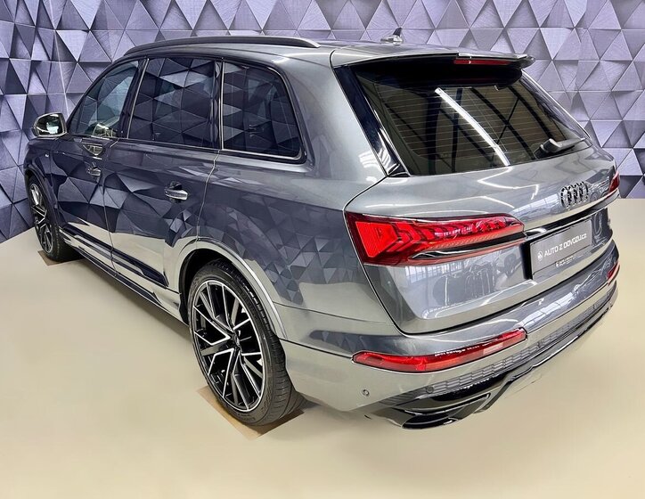 Audi Q7 SUV 3,0 l 210 kw