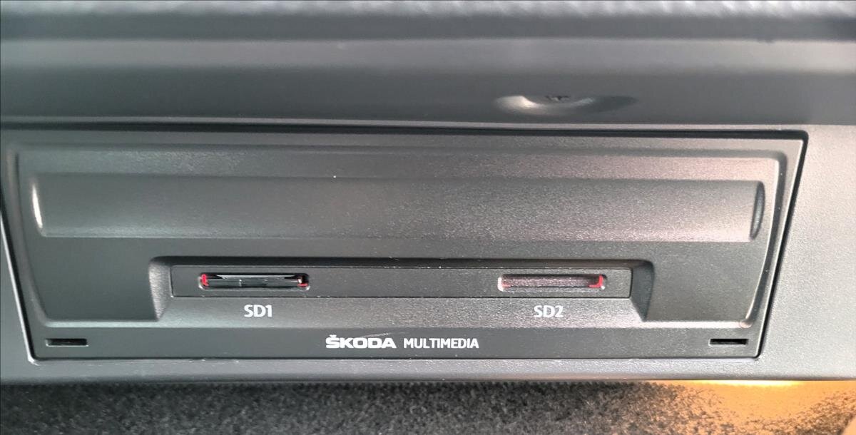 Škoda Kodiaq SUV / Terénní 1,5 l 110 kw