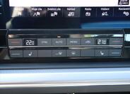 Volkswagen Touareg 34