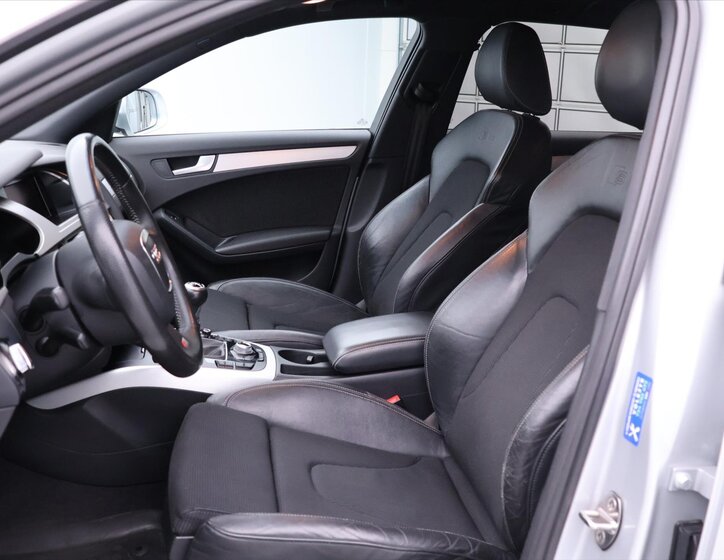 Audi A4 Kombi 2,0 l 105 kw