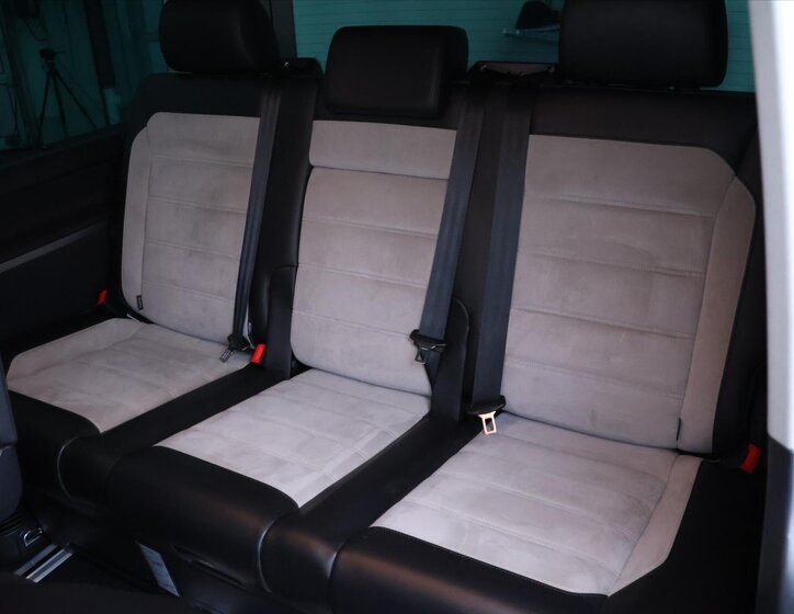 Volkswagen Multivan Kombi 2,0 l 150 kw