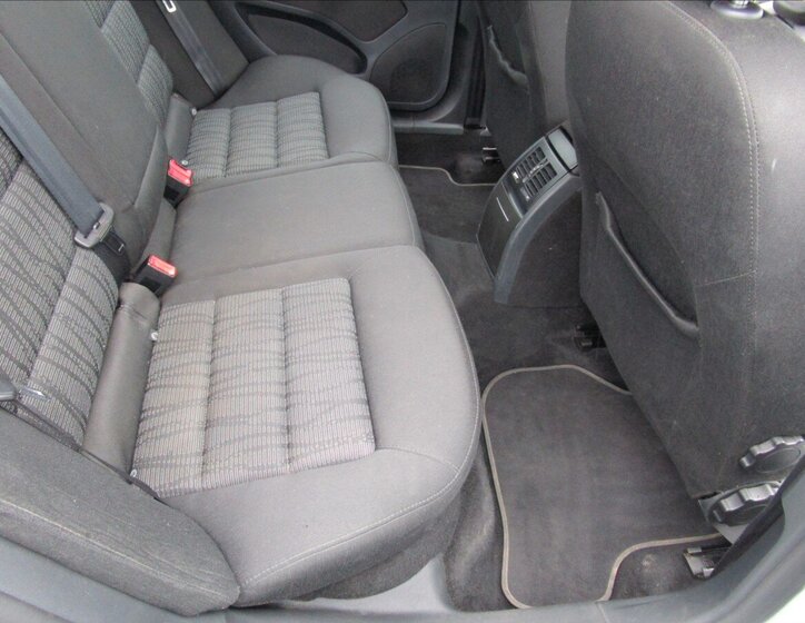 Škoda Octavia Liftback 1,6 l 77 kw