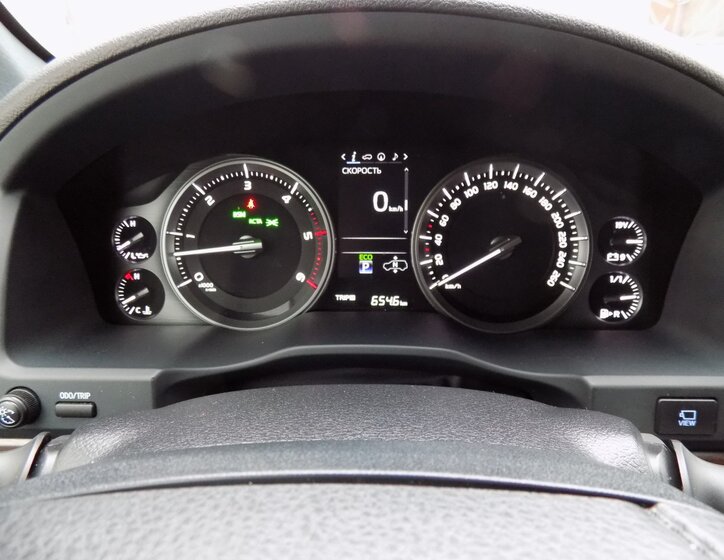 Toyota Land Cruiser 28