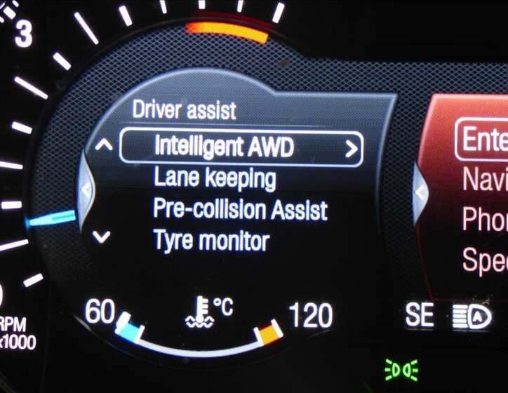 Ford Edge SUV / Terénní 2,0 l 132 kw