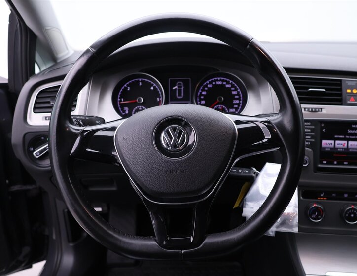 Volkswagen Golf Kombi 1,6 l 81 kw