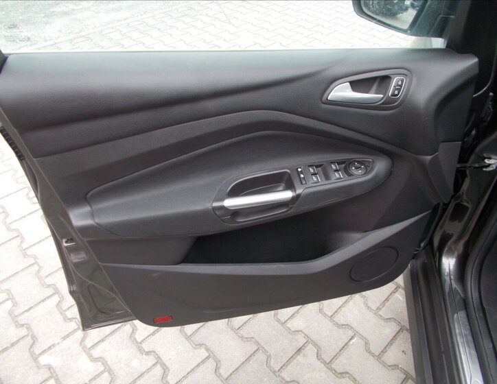 Ford Grand C-MAX MPV 1,5 l 110 kw