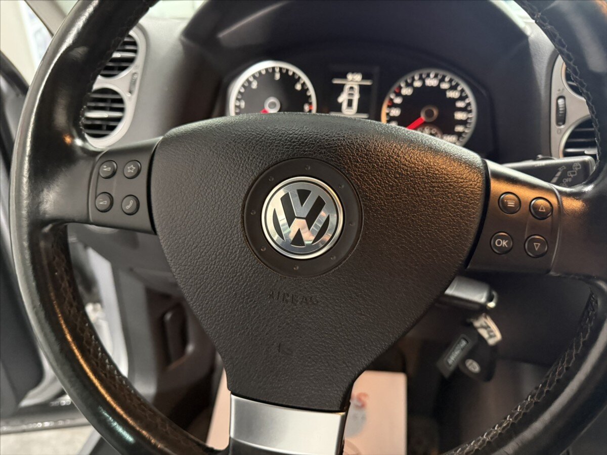 Volkswagen Tiguan SUV / Terénní 2,0 l 125 kw