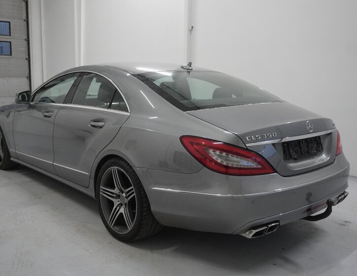 Mercedes-Benz CLS Sedan 3,0 l 195 kw