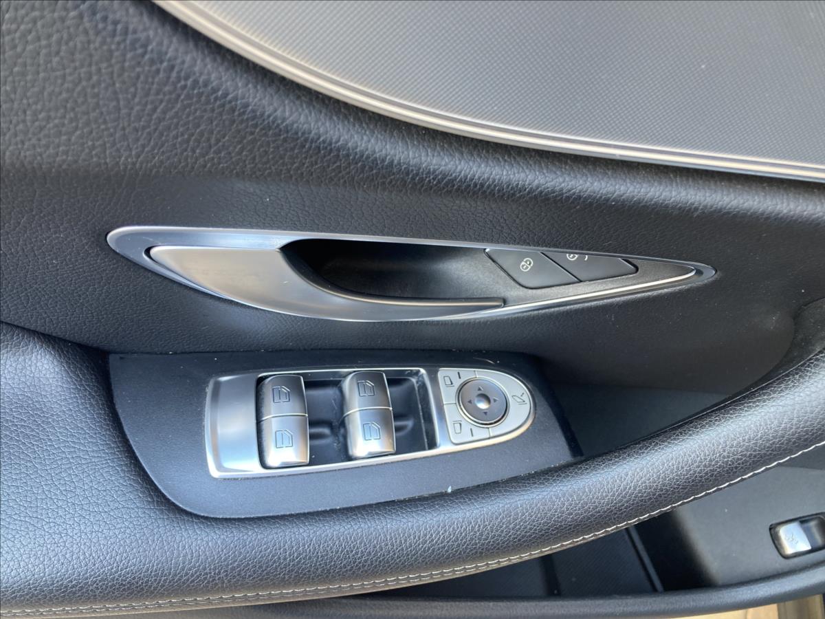 Mercedes-Benz Třídy E