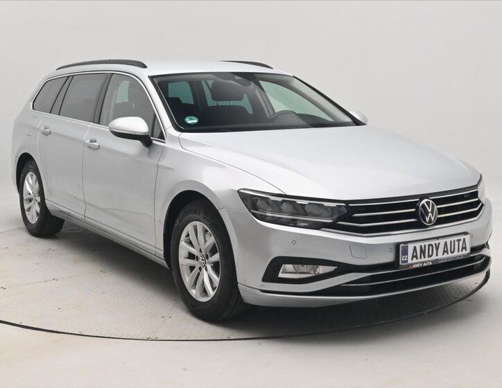 Volkswagen Passat Kombi 2,0 l 110 kw
