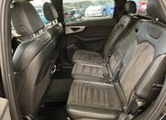 Audi SQ7 46