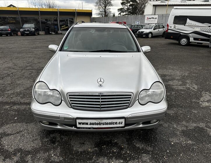 Mercedes-Benz Třídy C 8