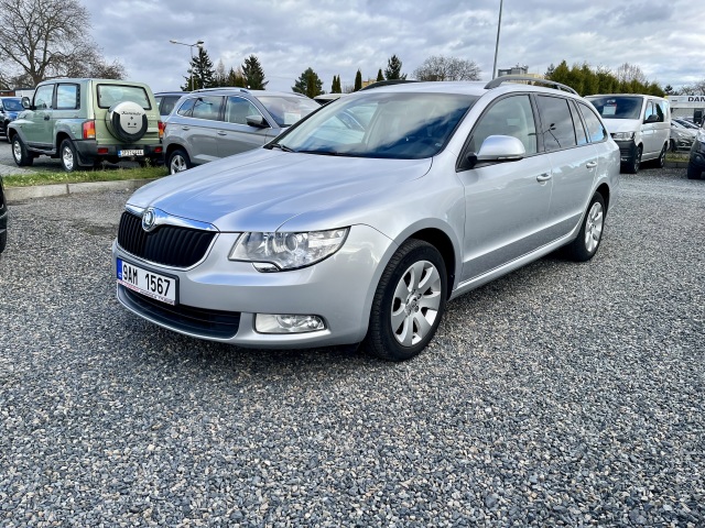 Škoda Superb