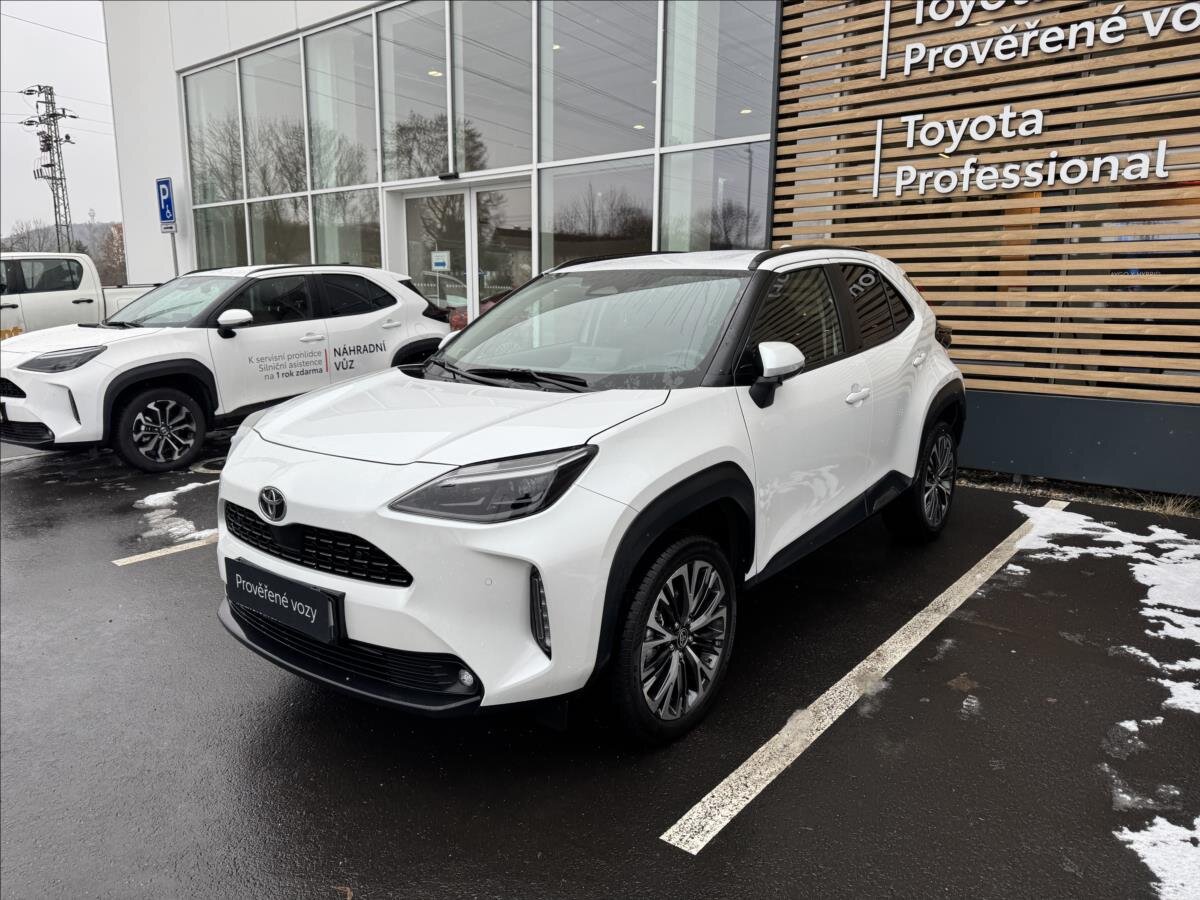 Toyota Yaris Cross SUV 1,5 l 68 kw