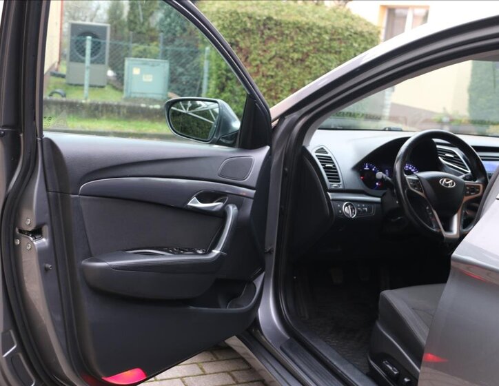 Hyundai i40 Kombi 1,7 l 100 kw