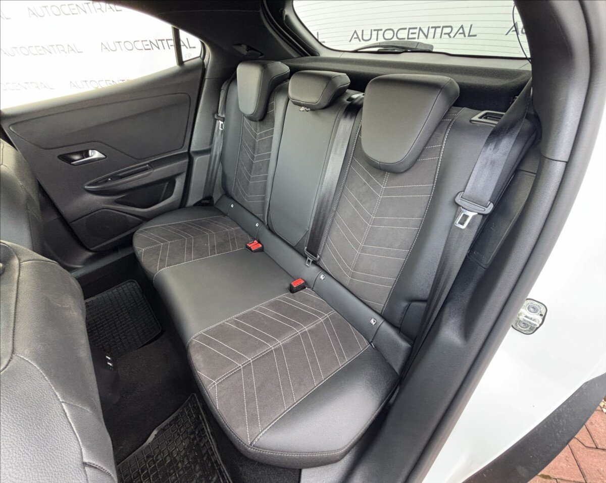 Opel Mokka SUV / Terénní 1,2 l 96 kw