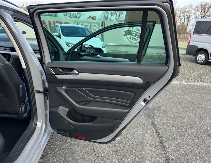 Volkswagen Passat Kombi 2,0 l 110 kw