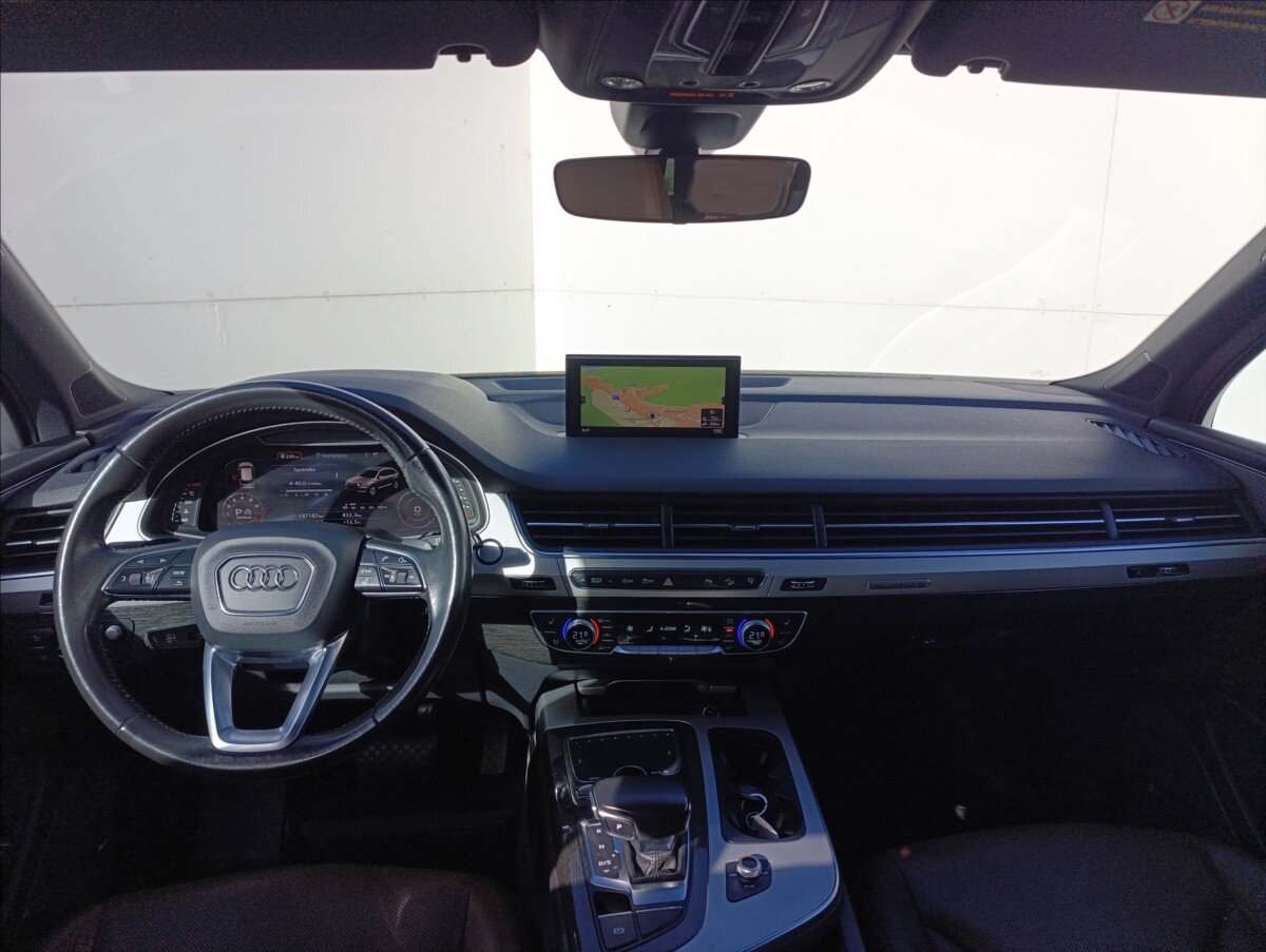Audi Q7 SUV / Terénní 3,0 l 245 kw