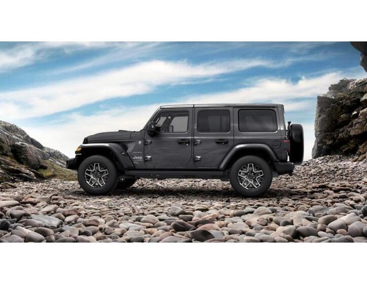 Jeep Wrangler 3