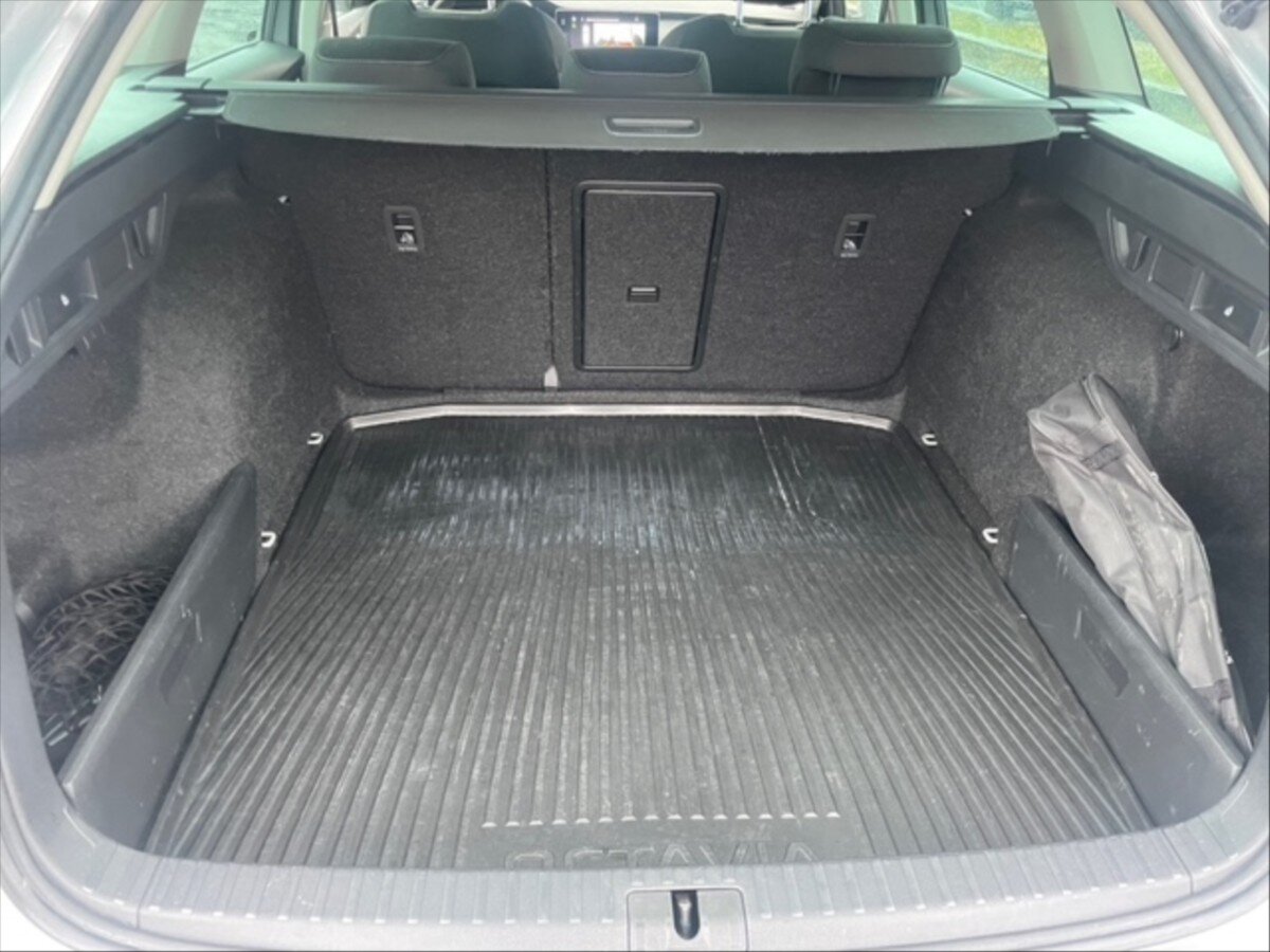 Škoda Octavia Kombi 1,5 l 110 kw