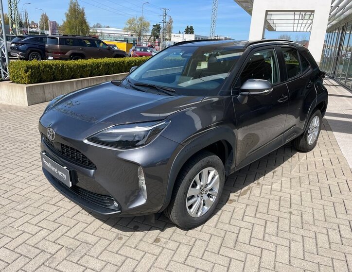 Toyota Yaris Cross SUV / Terénní 1,5 l 68 kw