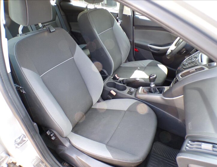 Ford Focus Kombi 1,6 l 70 kw