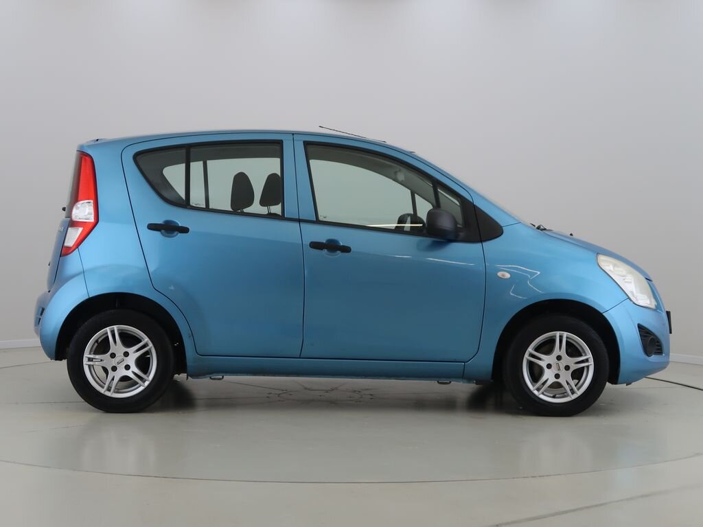 Suzuki Splash Hatchback 996,0 50 kw