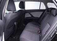 Toyota Avensis Kombi 2,0 l 105 kw
