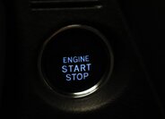 Toyota Avensis Kombi 2,0 l 105 kw