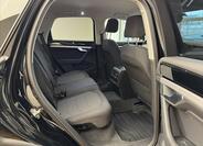 Volkswagen Touareg 11