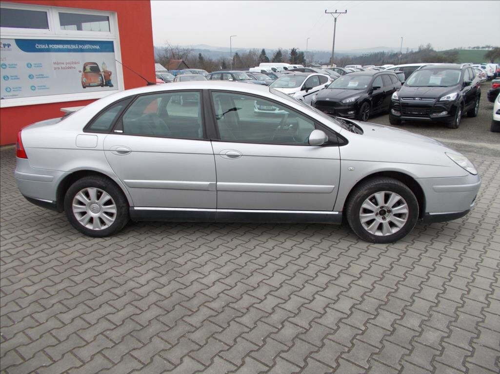 Citroën C5 Sedan / Limuzína 2,0 l 100 kw
